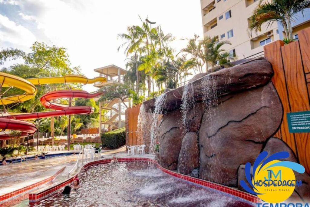 Golden Dolphin - Grand Flat Com Netflix Caldas Novas