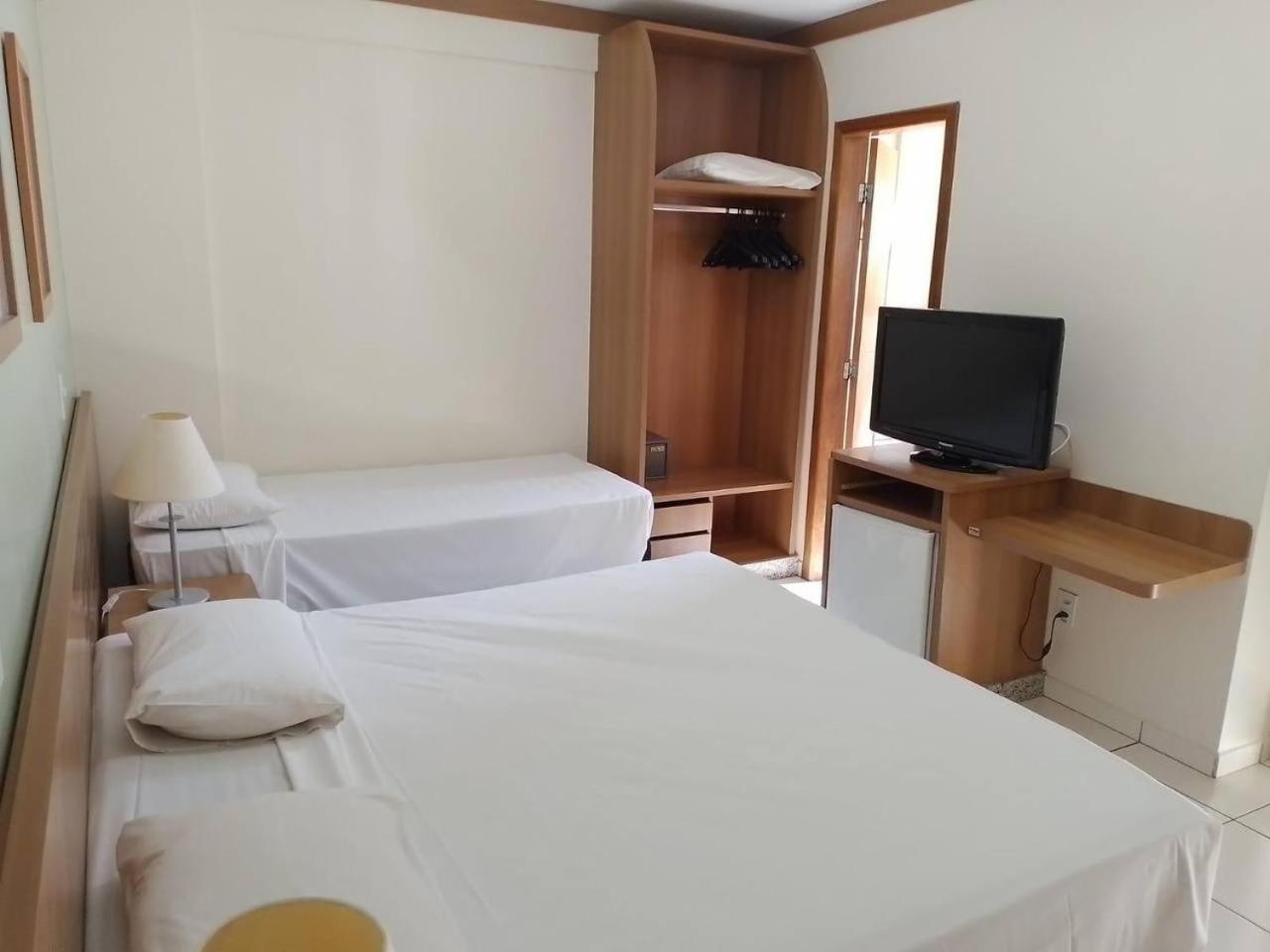 Golden Dolphin - Grand Flat Com Netflix *